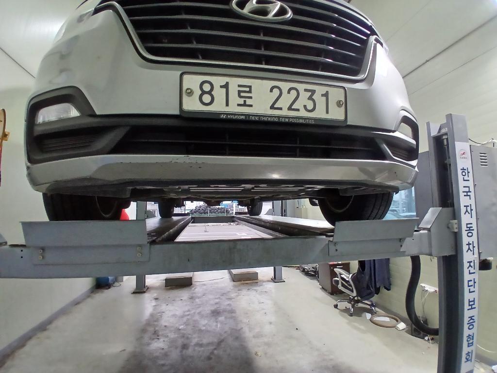 현대 더 뉴그랜드스타렉스 5인승 디젤 밴 모던