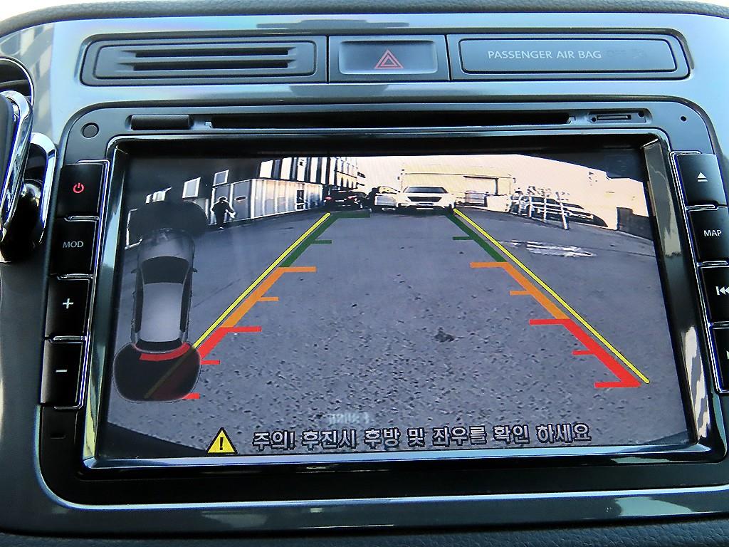 폭스바겐 티구안 2.0 TDI 블루모션 컴포트 - 이미지 11