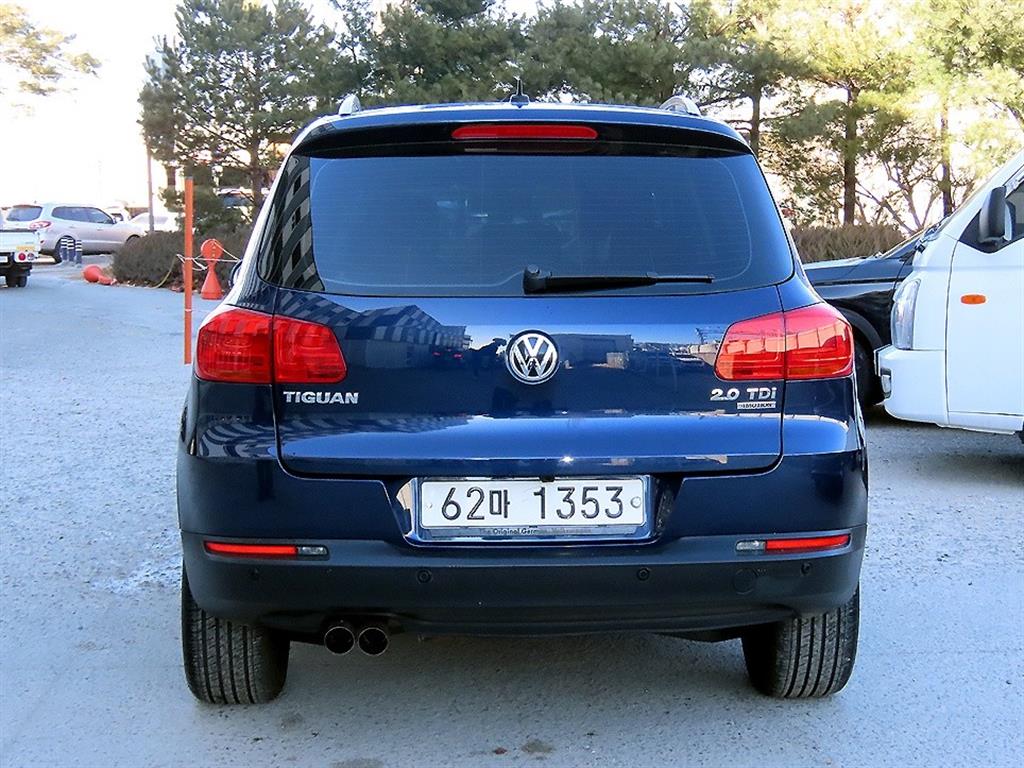 폭스바겐 티구안 2.0 TDI 블루모션 컴포트 - 이미지 20
