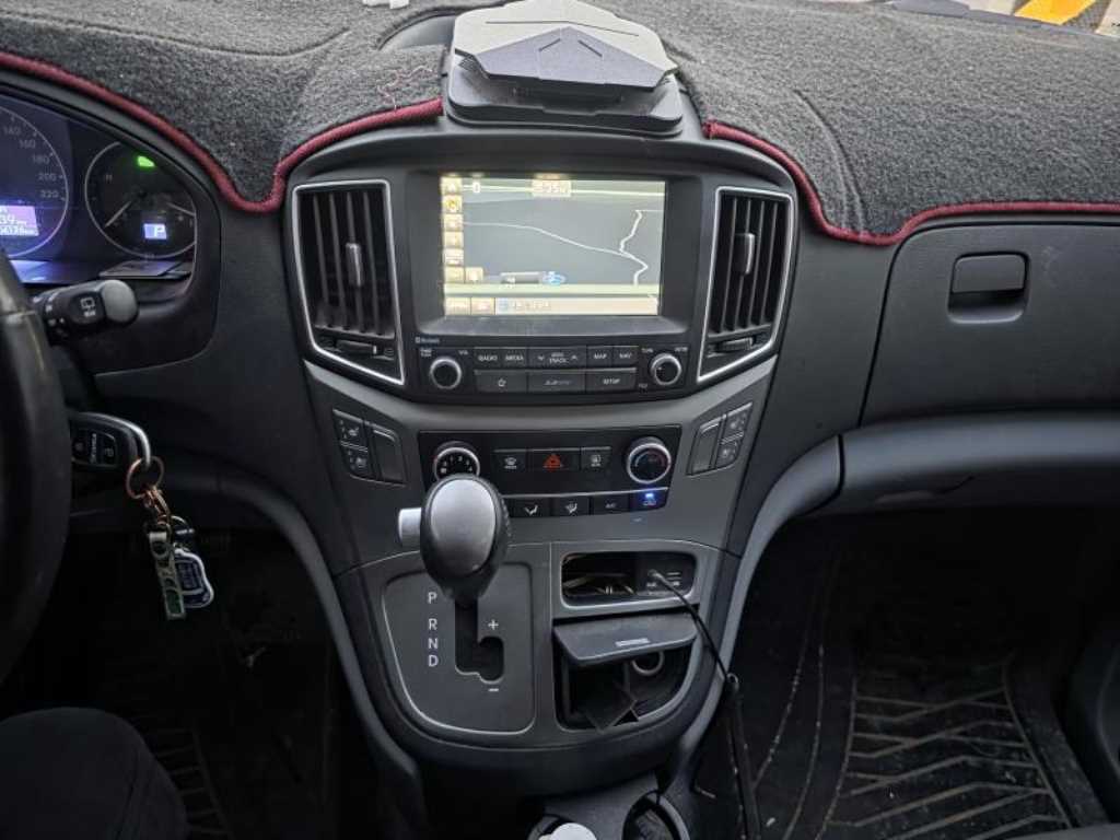 현대 더 뉴그랜드스타렉스 5인승 디젤 밴 모던 - 이미지 10