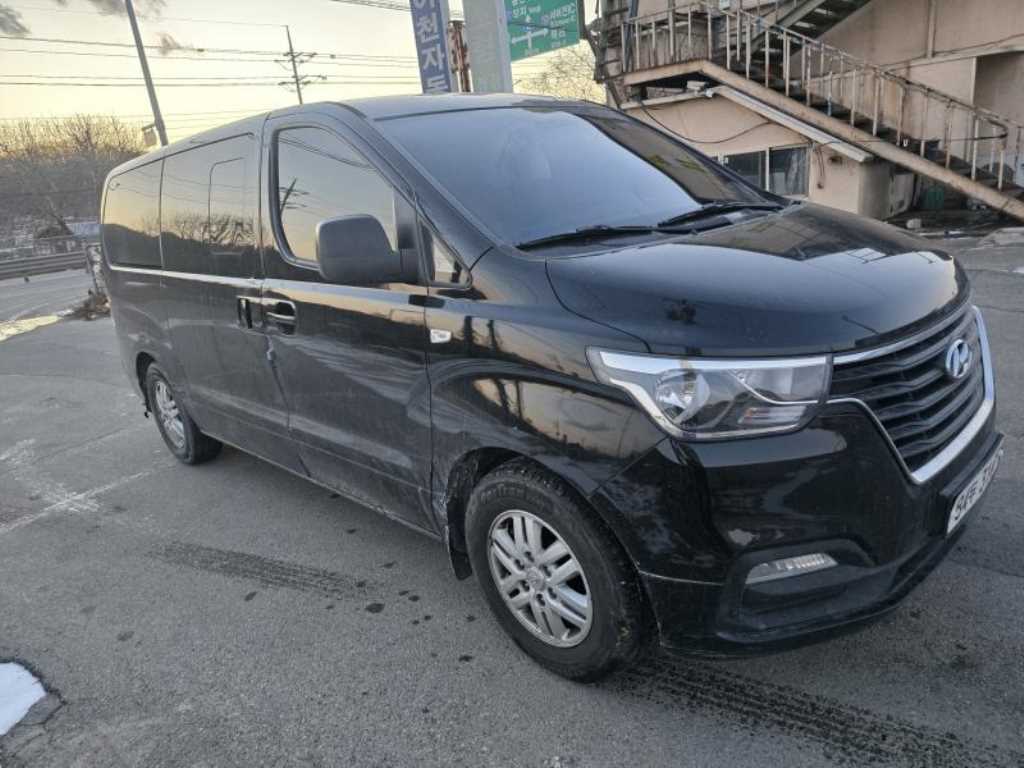 현대 더 뉴그랜드스타렉스 5인승 디젤 밴 모던 - 이미지 2