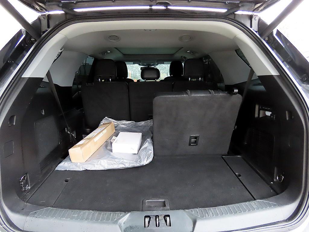 포드 익스플로러(6세대) 2.3 AWD 리미티드 - 이미지 8