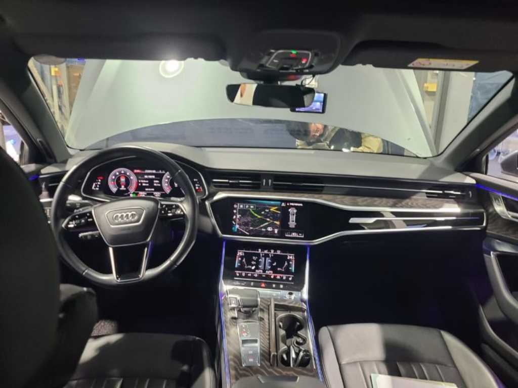 아우디 A6(5세대) 45 TFSI 프리미엄 - 이미지 13