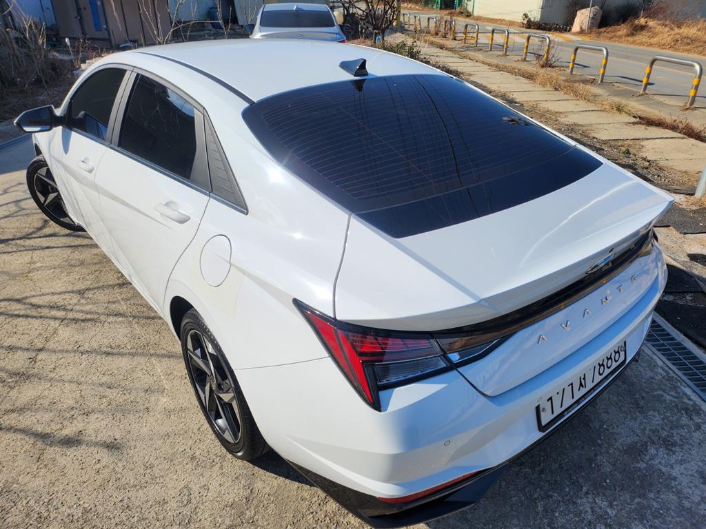 현대 아반떼(CN7) 1.6 가솔린 인스퍼레이션 - 이미지 7