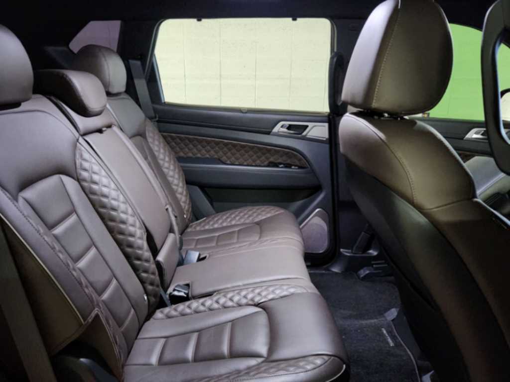 KG모빌리티(쌍용) 올 뉴렉스턴 2.2 4WD 마스터 - 이미지 6