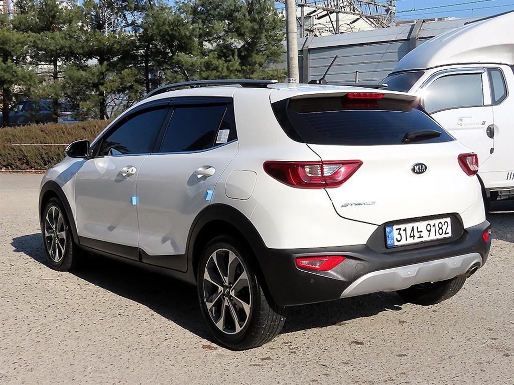 기아 스토닉 U2 1.6 디젤 프레스티지 - 이미지 13