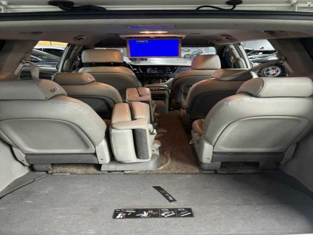 기아 올 뉴카니발 11인승 디젤 프레스티지 - 이미지 7