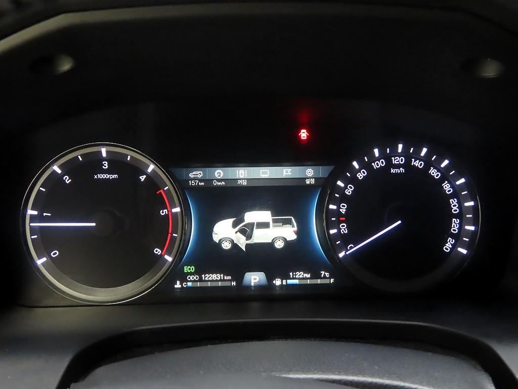 KG모빌리티(쌍용) 렉스턴 스포츠 2.2 4WD 프레스티지 스페셜 - 이미지 8