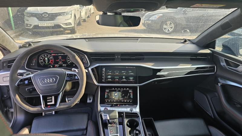 아우디 RS7(2세대) 4.0 TFSI 콰트로 - 이미지 12