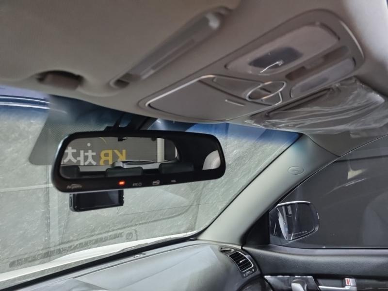 기아 뉴쏘렌토 R R2.0 2WD 트렌디 - 이미지 17