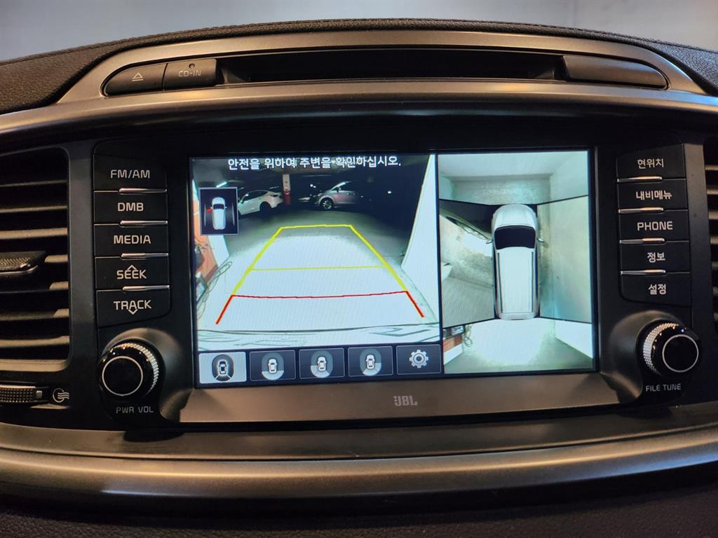 기아 올 뉴쏘렌토 R2.2 4WD 노블레스 스페셜 - 이미지 9