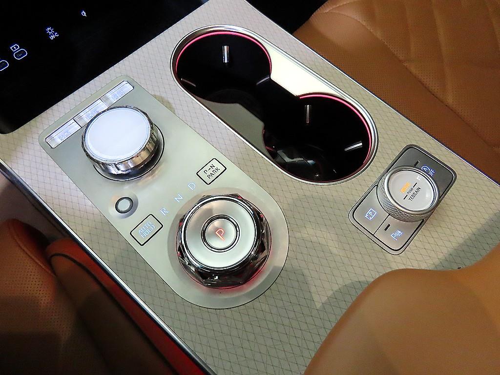 제네시스 뉴 GV80 3.5 가솔린 AWD 기본형 - 이미지 16