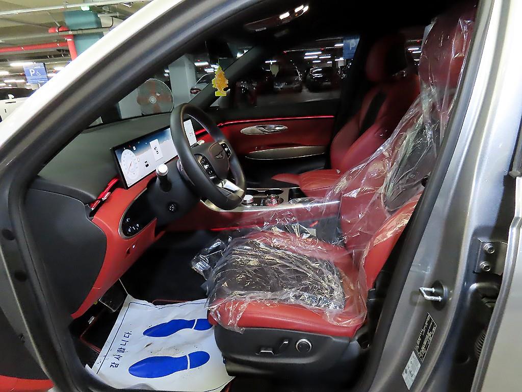 제네시스 신형 GV70 2.5T 2WD 스포츠 - 이미지 13