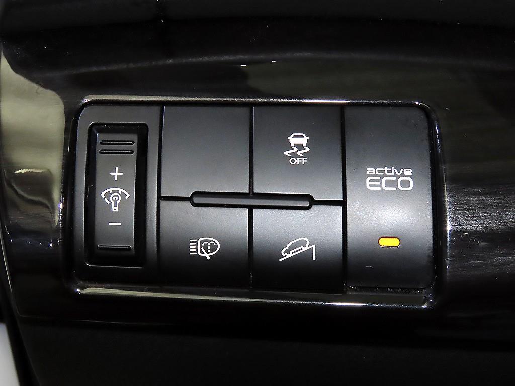 기아 쏘렌토 R 디젤 2.2 2WD TLX 프리미엄 - 이미지 17