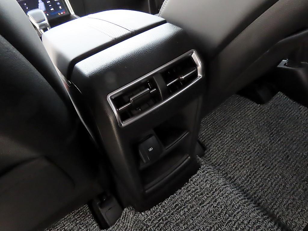 KG모빌리티(쌍용) 토레스 1.5 GDI-T 2WD T7 - 이미지 19