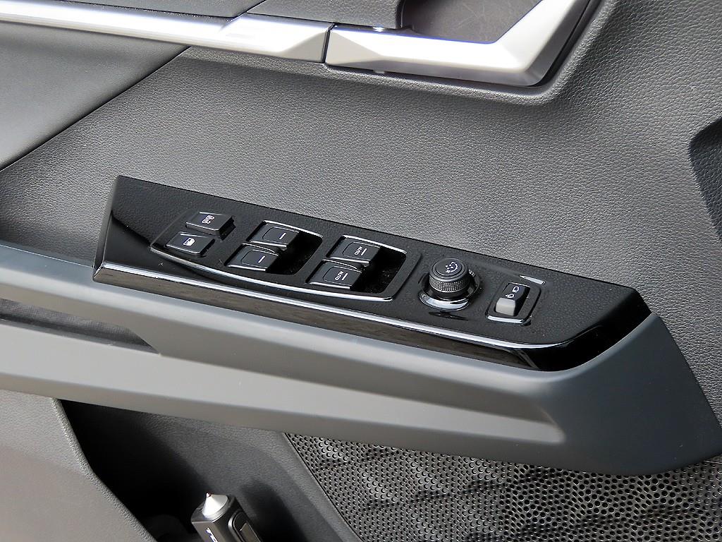 KG모빌리티(쌍용) 토레스 1.5 GDI-T 2WD T7 - 이미지 5