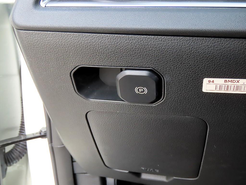 KG모빌리티(쌍용) 토레스 1.5 GDI-T 2WD T7 - 이미지 8