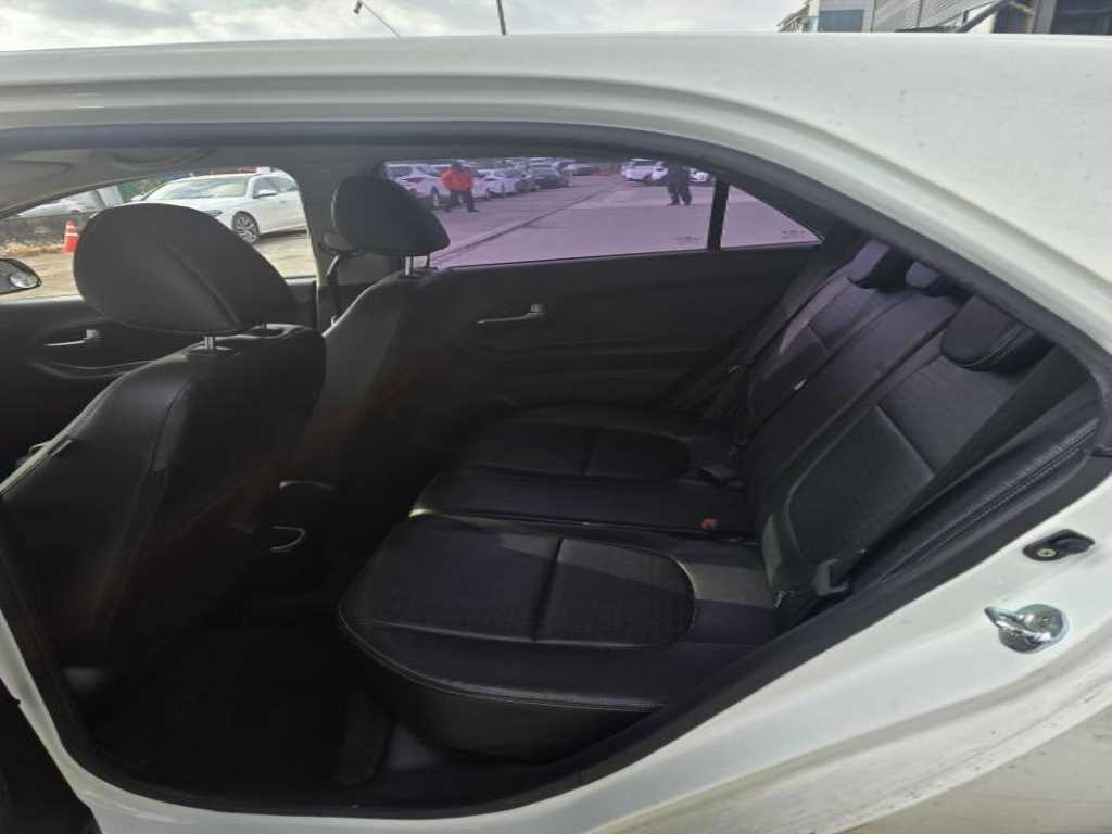 기아 더 뉴모닝 가솔린 럭셔리