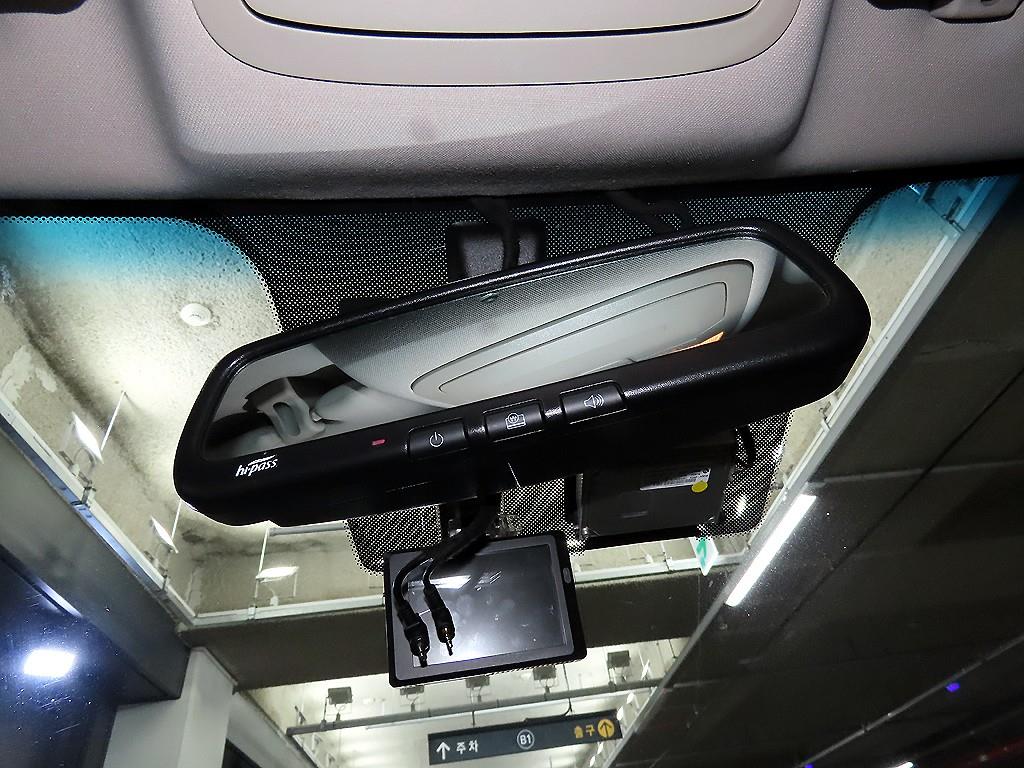 KG모빌리티(쌍용) 올 뉴코란도 1.6 디젤 2WD 딜라이트 플러스 - 이미지 12