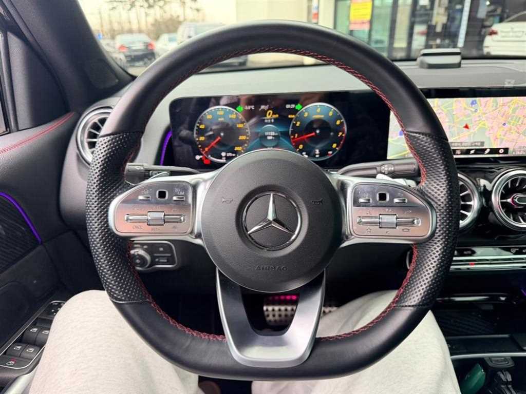 벤츠 GLB클래스 GLB 250 4매틱 - 이미지 6