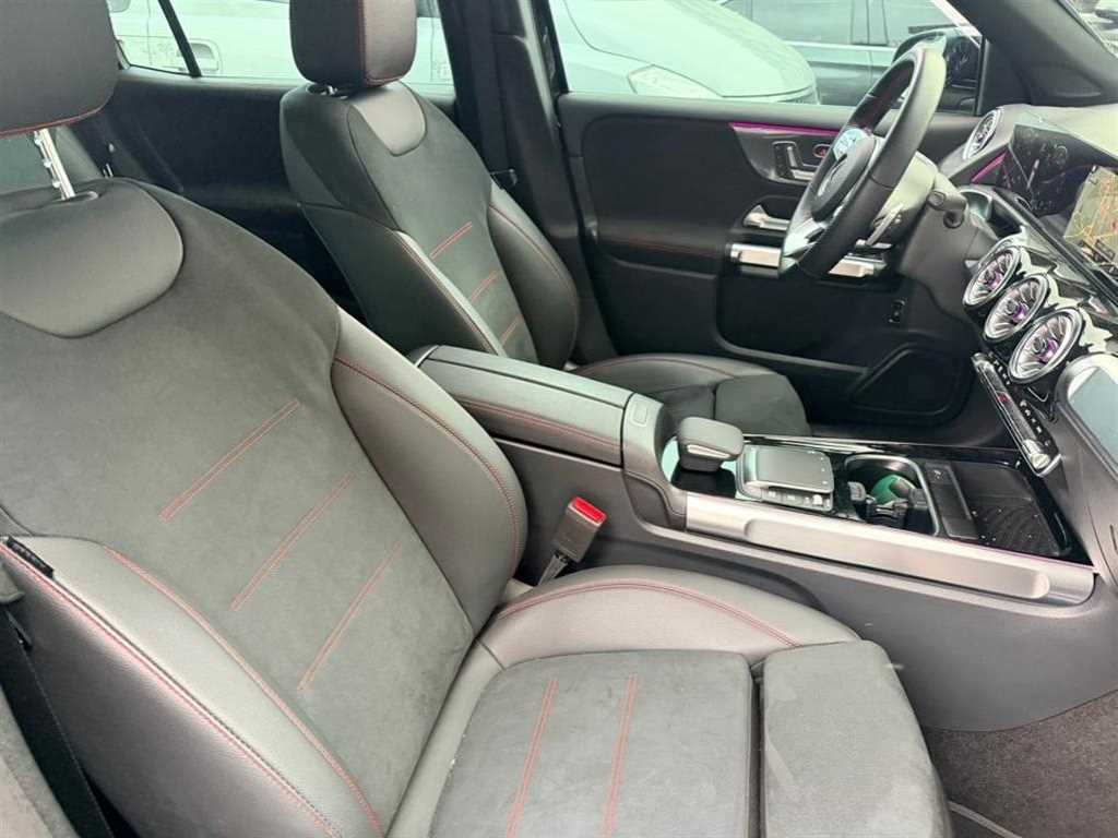 벤츠 GLB클래스 GLB 250 4매틱 - 이미지 5