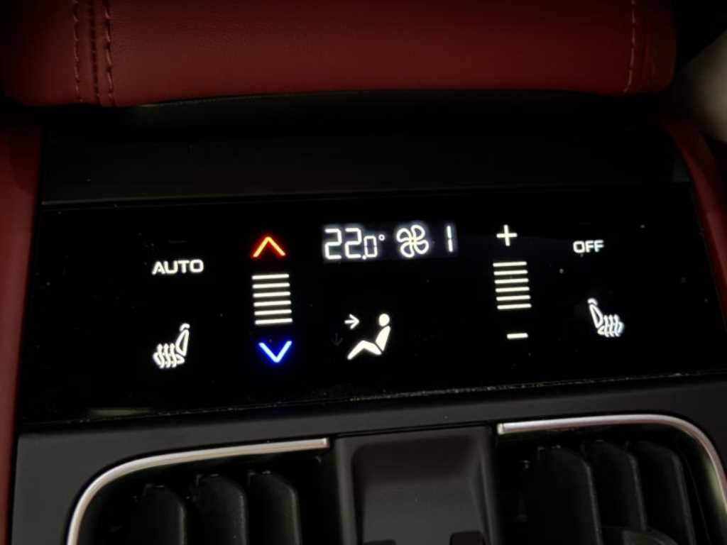 마세라티 그레칼레 2.0 GT 타입P - 이미지 11