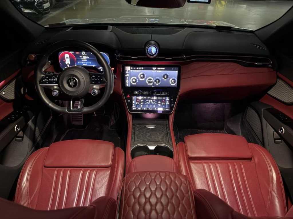 마세라티 그레칼레 2.0 GT 타입P - 이미지 16