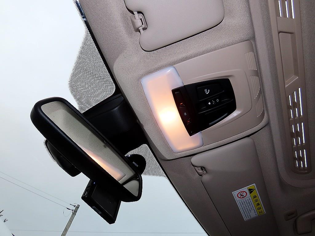 BMW 3시리즈(6세대) 320i 럭셔리