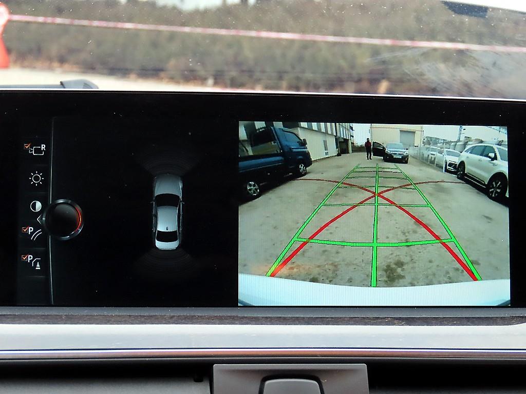 BMW 3시리즈(6세대) 320i 럭셔리 - 이미지 17