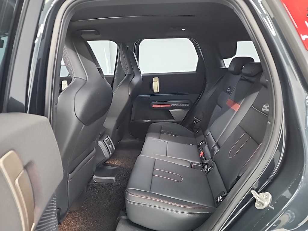 미니 컨트리맨(3세대) 2.0 JCW ALL4 - 이미지 2