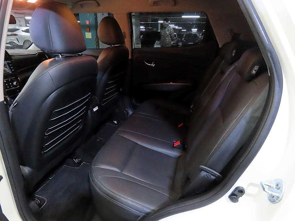 KG모빌리티(쌍용) 베리 뉴 티볼리 1.5 가솔린 2WD V3 - 이미지 7