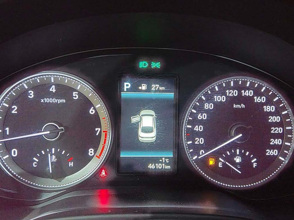 현대 그랜저IG 3.0 GDi 익스클루시브 스페셜 - 이미지 10