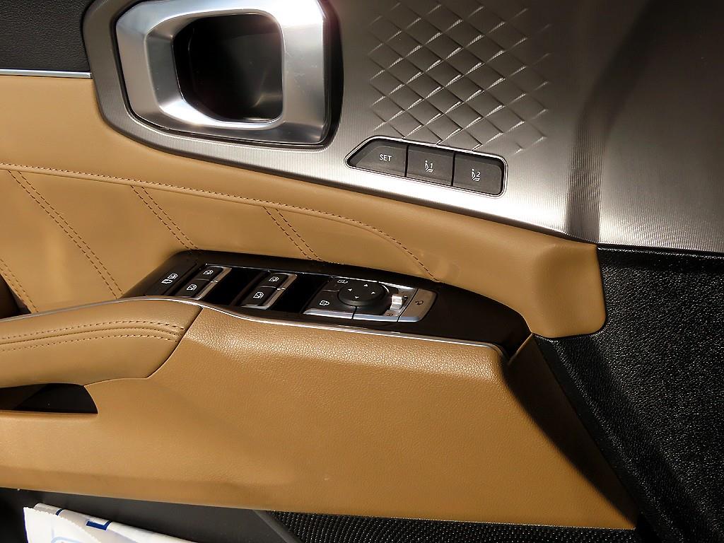 기아 더 뉴쏘렌토 하이브리드(MQ4) 1.6 HEV 2WD 노블레스 - 이미지 15