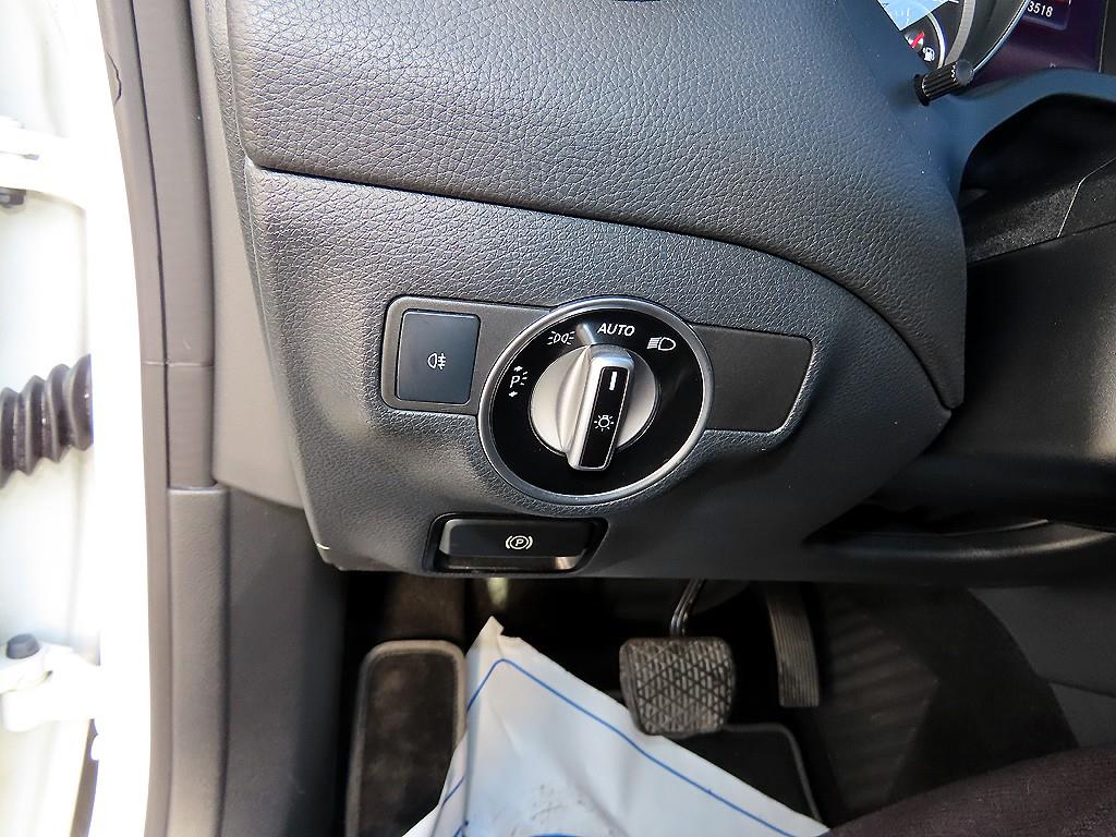 벤츠 CLA클래스 CLA250 4매틱 - 이미지 8