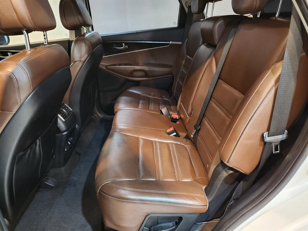 기아 올 뉴쏘렌토 R2.0 2WD 노블레스 스페셜