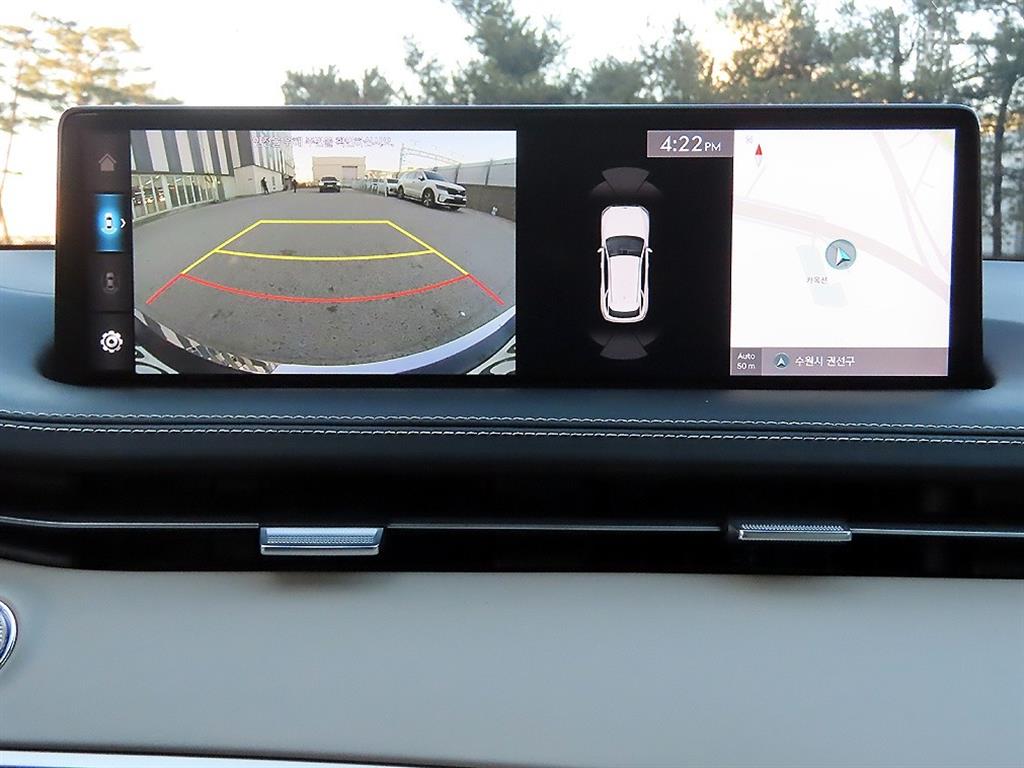 제네시스 GV70 2.2 디젤 AWD 기본형 - 이미지 4