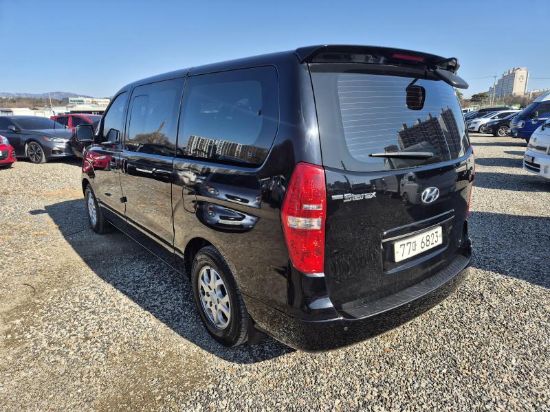 현대 그랜드스타렉스 12인승 디젤 CVX 럭셔리 - 이미지 3