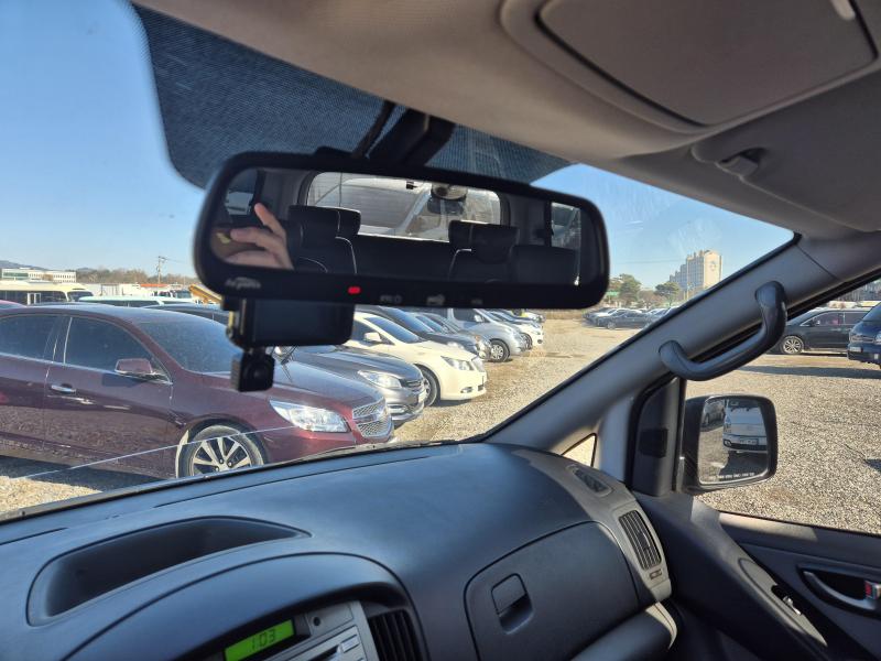 현대 그랜드스타렉스 12인승 디젤 CVX 럭셔리 - 이미지 20