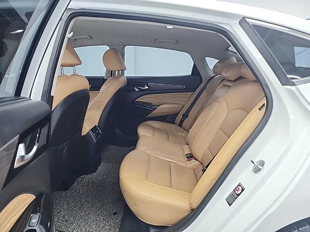 기아 K7 프리미어 2.5 GDi X에디션 - 이미지 10