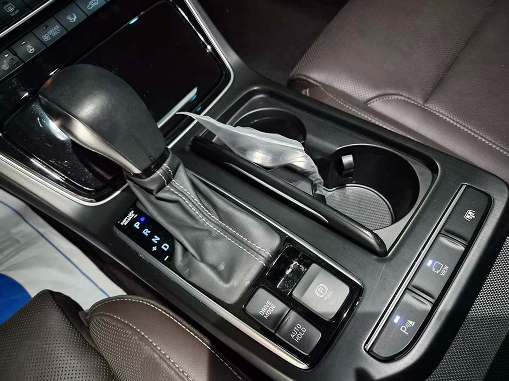 현대 그랜저IG 하이브리드 2.4 HEV 익스클루시브 스페셜 - 이미지 3