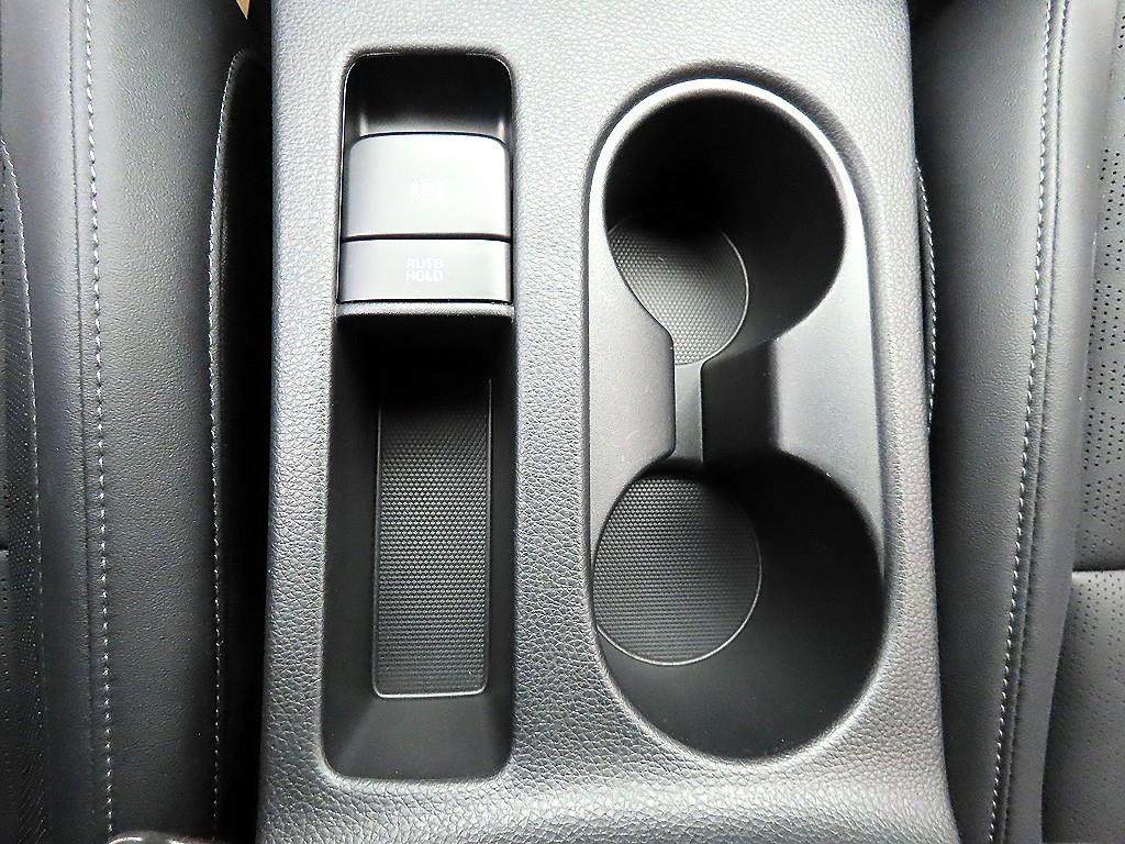 기아 더 뉴셀토스 1.6 가솔린 터보 2WD 프레스티지 - 이미지 10