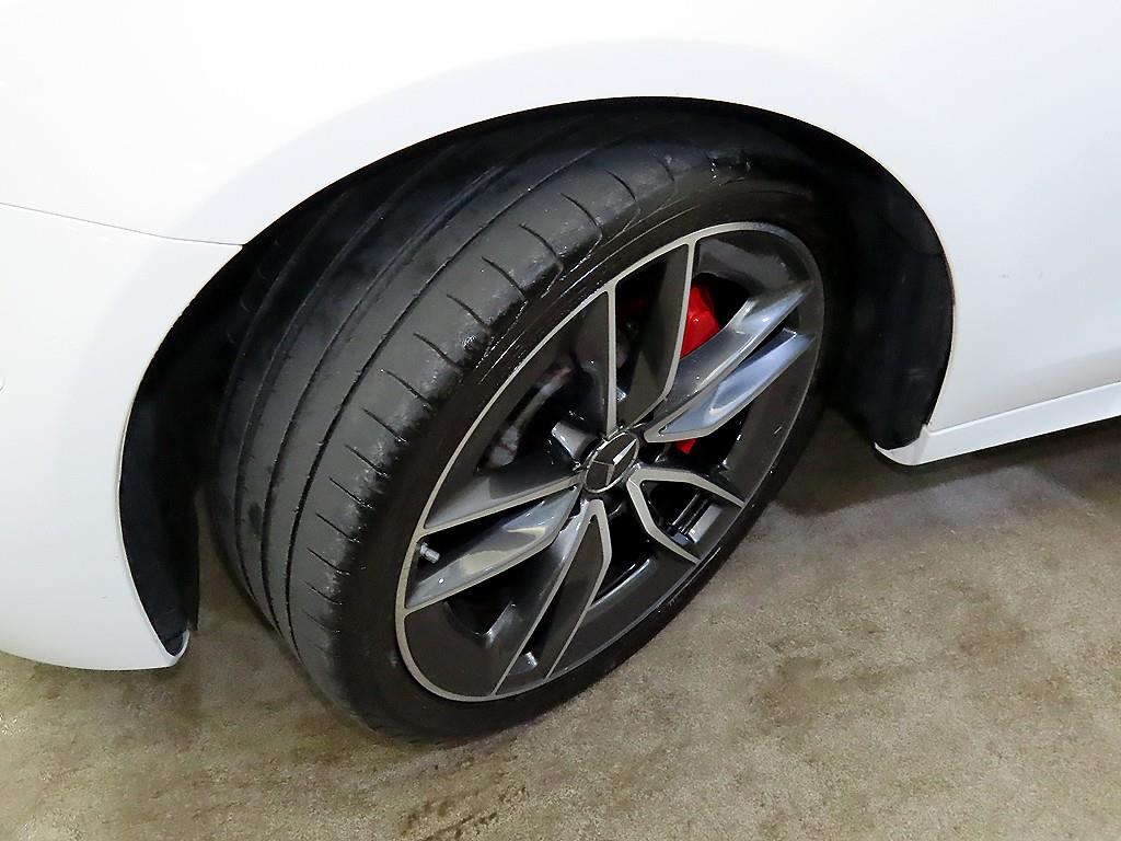 벤츠 E클래스(5세대) E53 AMG 4매틱+ - 이미지 3