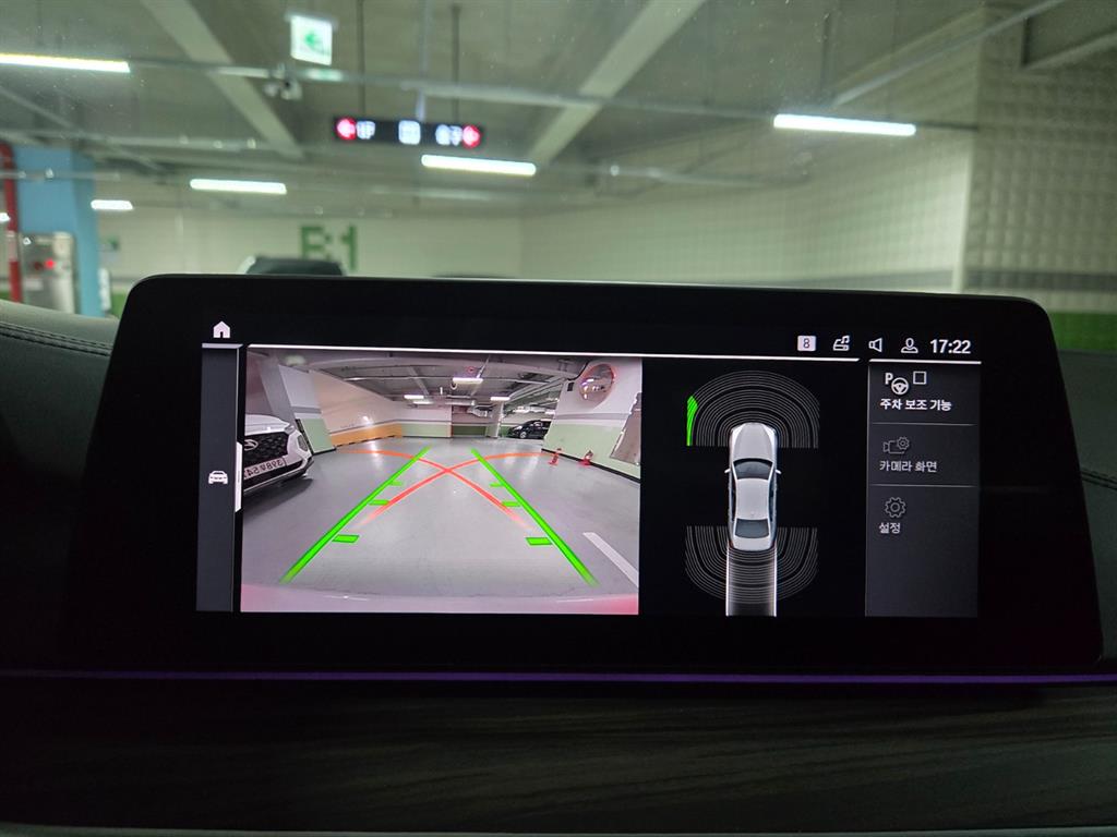 BMW 5시리즈(7세대) 520i M 스포츠팩 - 이미지 2