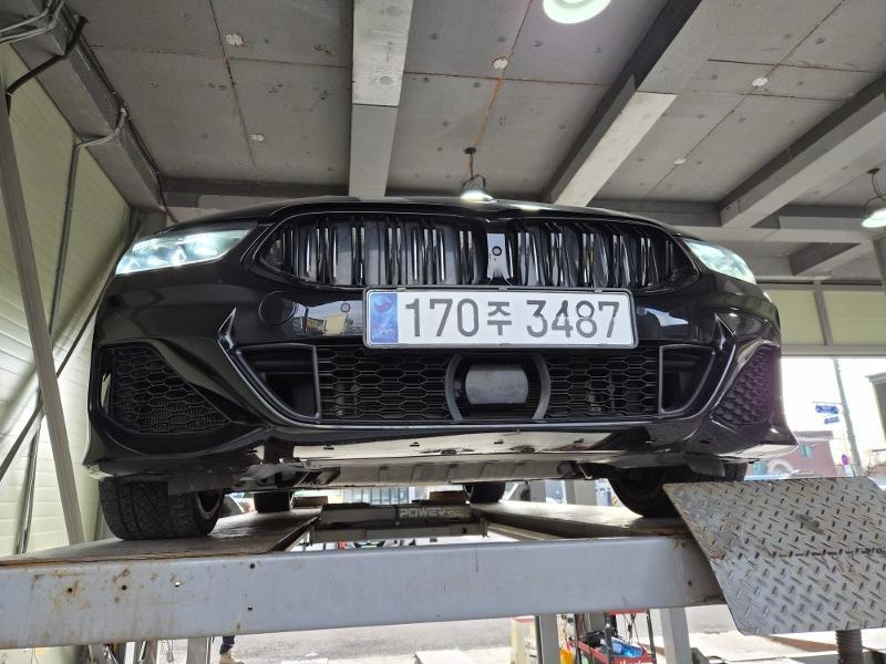 BMW 8시리즈(2세대) 그란쿠페 840i xDrive M스포츠 퍼스트 - 이미지 2