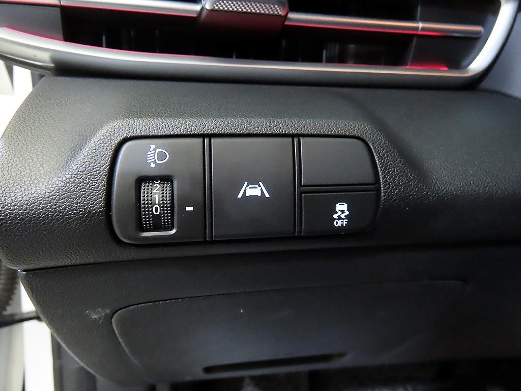 현대 아반떼(CN7) 1.6 가솔린 모던 - 이미지 17