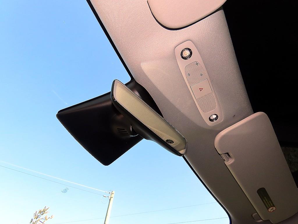 테슬라 모델 3 AWD 롱 레인지 - 이미지 8