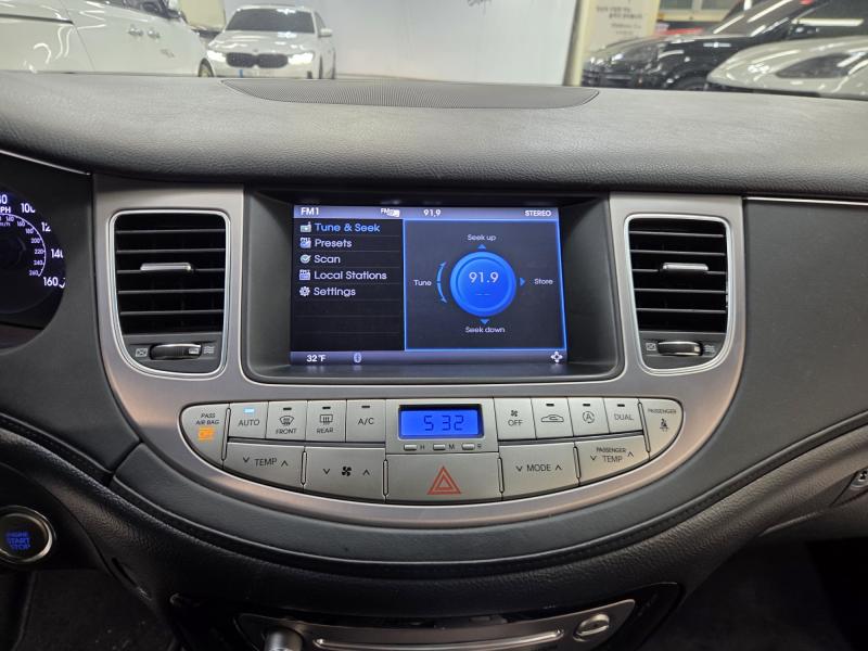 현대 제네시스 수출형 3.8 - 이미지 17