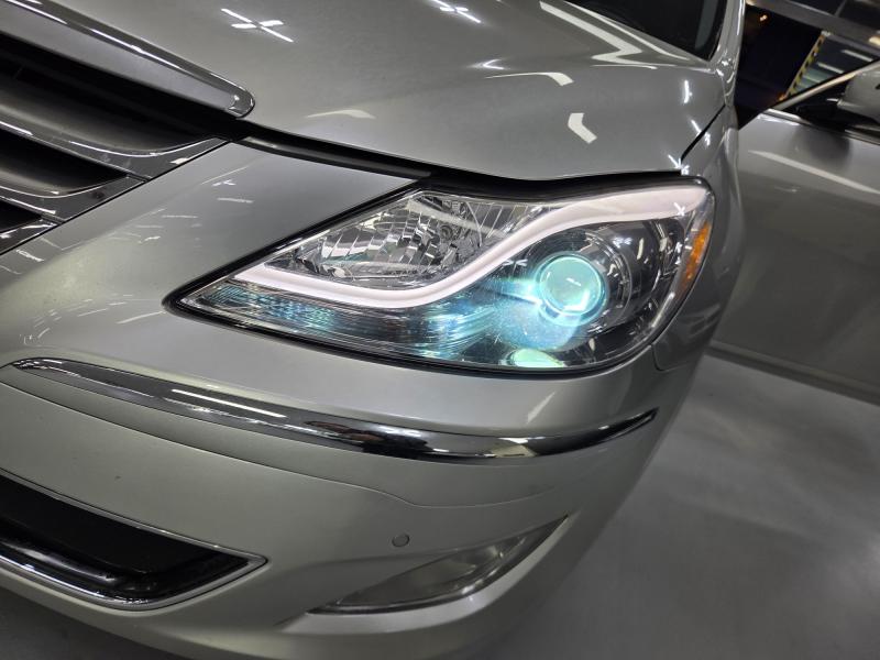 현대 제네시스 수출형 3.8 - 이미지 9