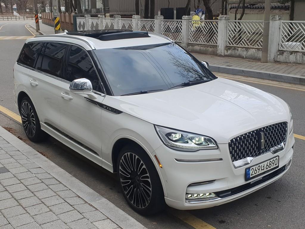 링컨 에비에이터(2세대) 3.0 V6 AWD 블랙 라벨 - 이미지 17