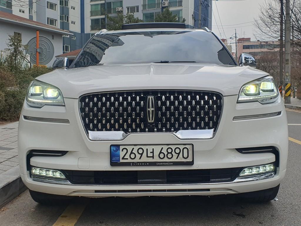링컨 에비에이터(2세대) 3.0 V6 AWD 블랙 라벨 - 이미지 5